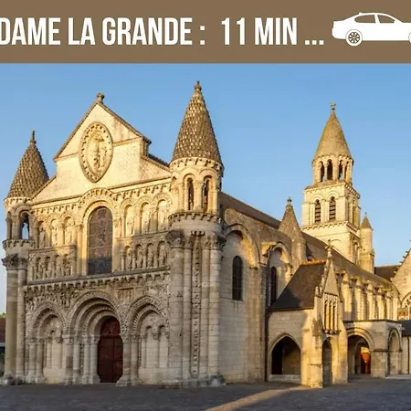 Apartment Bellejoie - T3- Sud - Direct Futuroscope - Parking Et Wifi Gratuit Poitiers