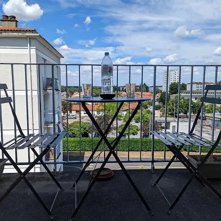 Bellejoie - T3 - Parking Gratuit - Wifi * Poitiers